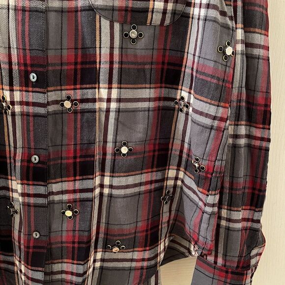 Elizabeth and James Jeweled Studded Flannel Button Up Top Blouse Womens Size 2 - Picture 7 of 14